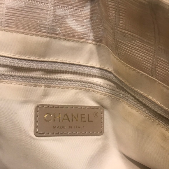 Sold! Authentic Chanel bag 2004 - 2005 rare! - Picture 7 of 8